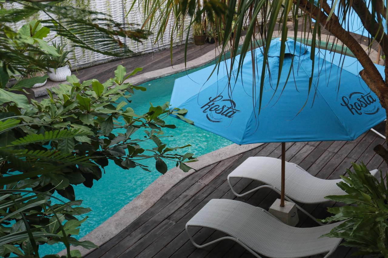 Kosta Hostel Seminyak Eksteriør bilde