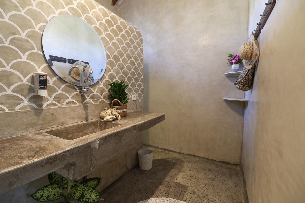 Kosta Hostel Seminyak Eksteriør bilde