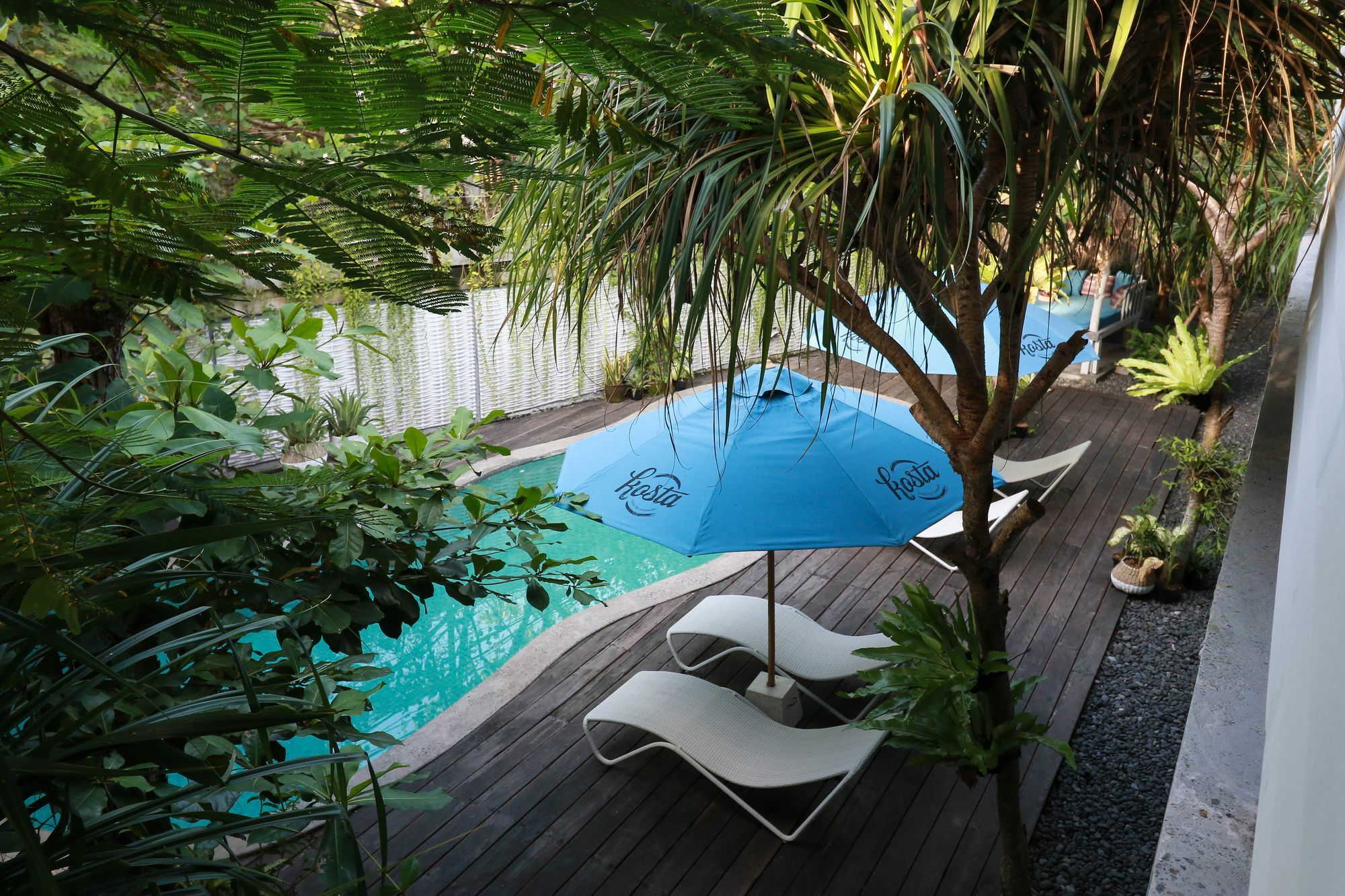 Kosta Hostel Seminyak Eksteriør bilde