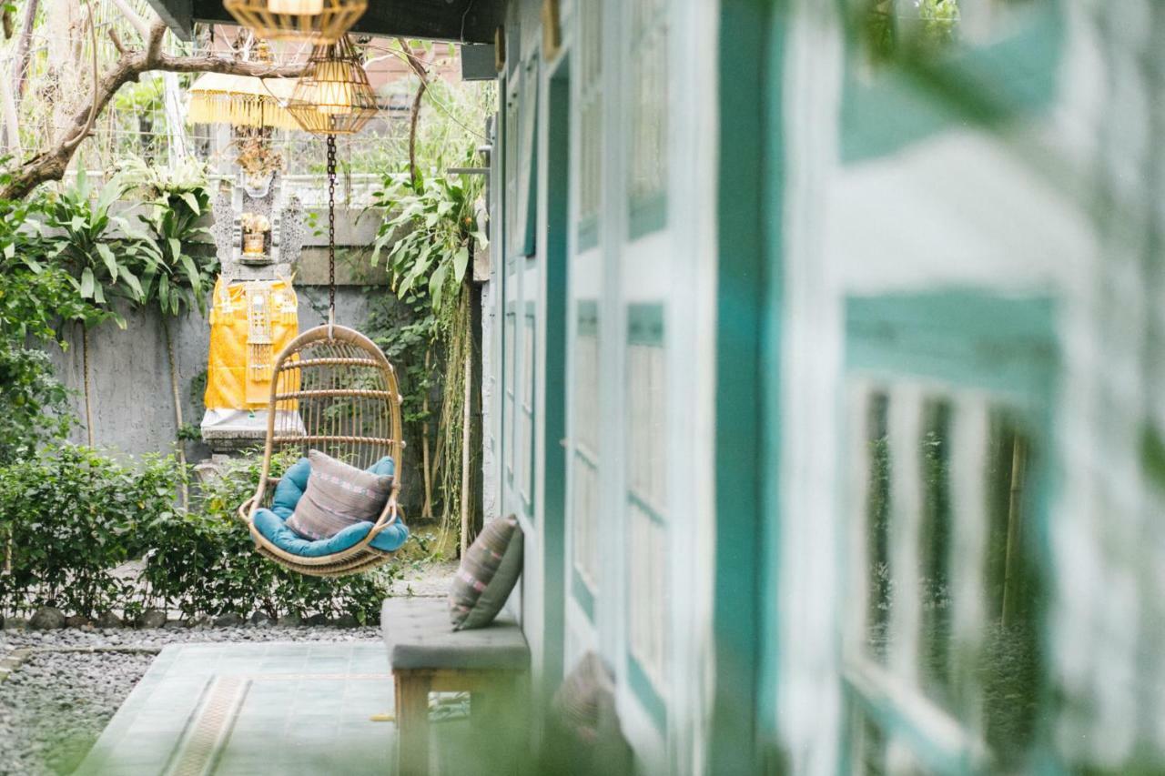 Kosta Hostel Seminyak Eksteriør bilde