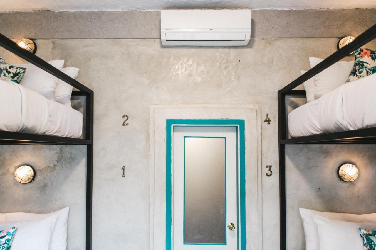Kosta Hostel Seminyak Eksteriør bilde